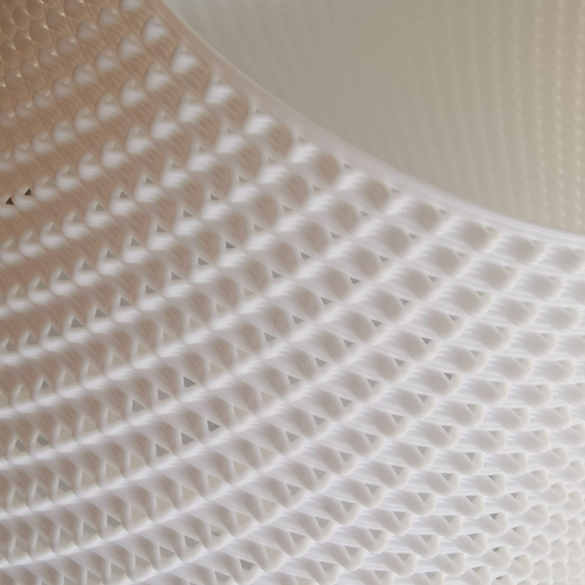 Aurora Weave Table Lamp