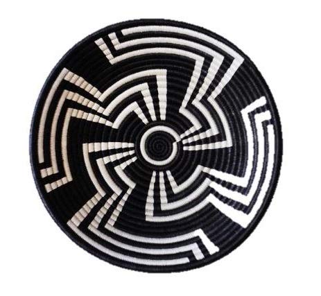 Traditional African Coiled Raffia Basket / Rwanda wall basket