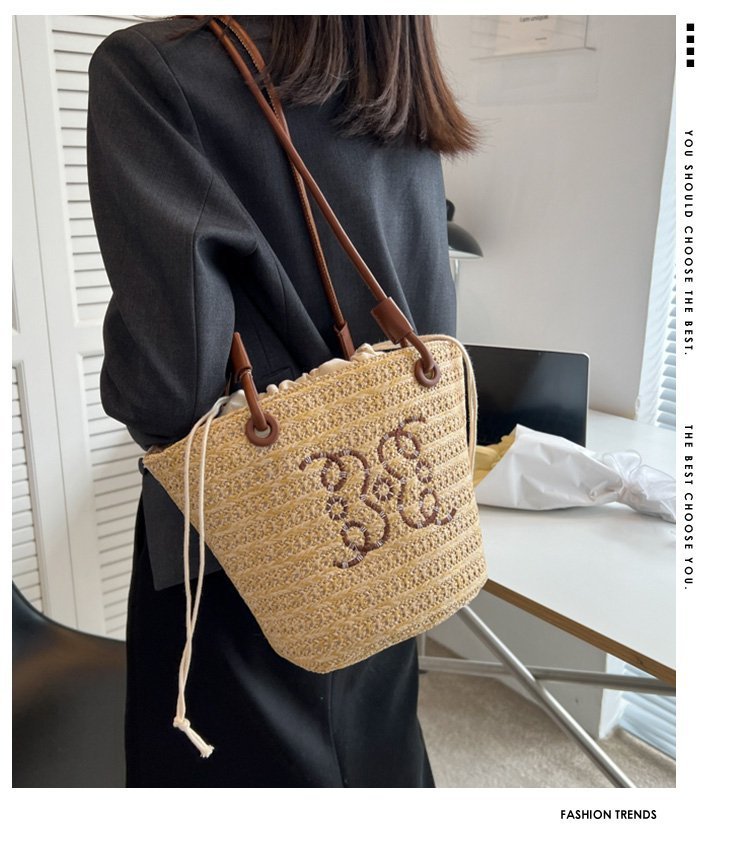 SolunaWeave™ – Nomad Basket Carryall