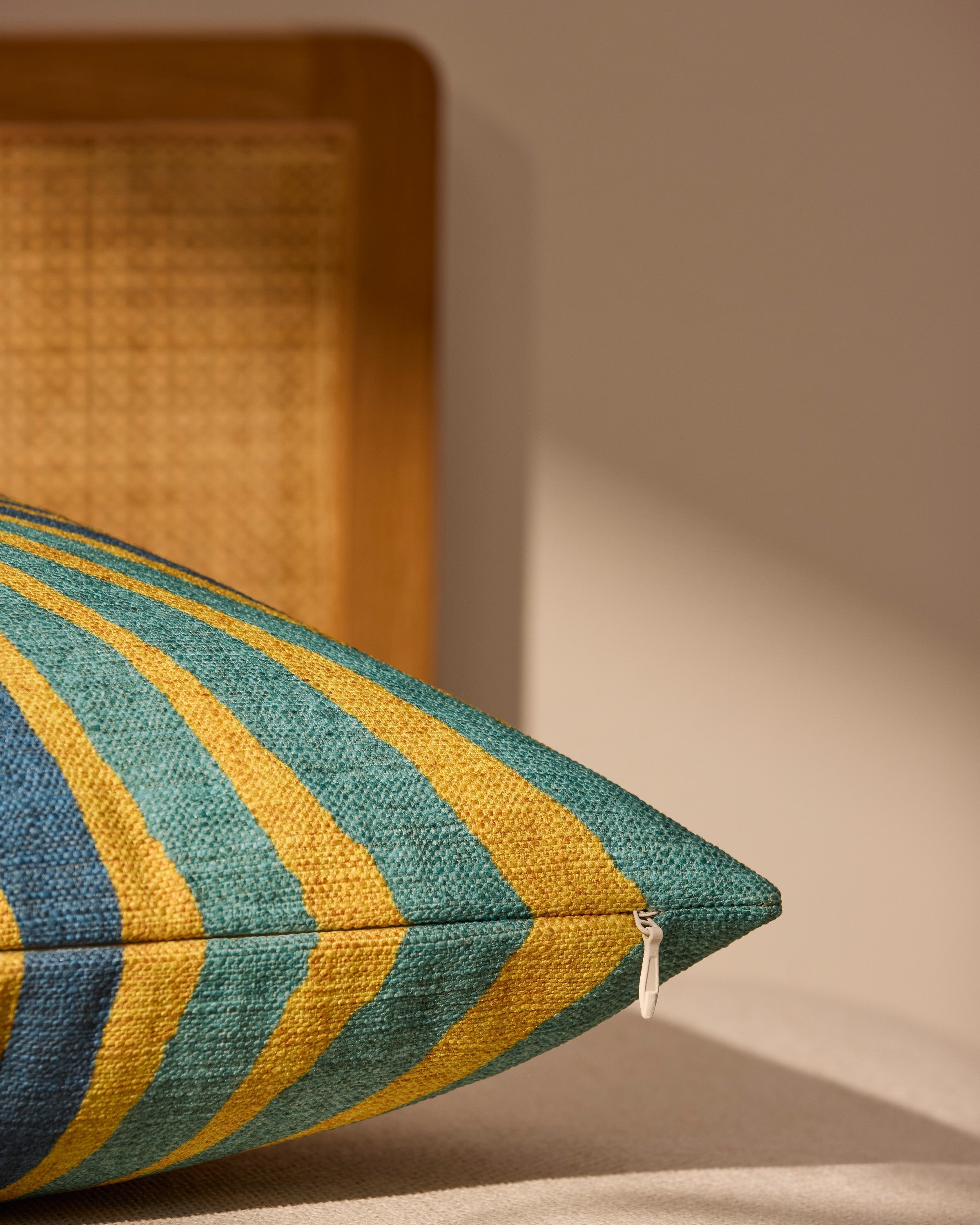 Outdoor Picnic Plaid Rug in PANTONE™ True Blue